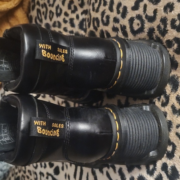 Dr. Martens Shiny Black Lace-Up Boots - Picture 5 of 6